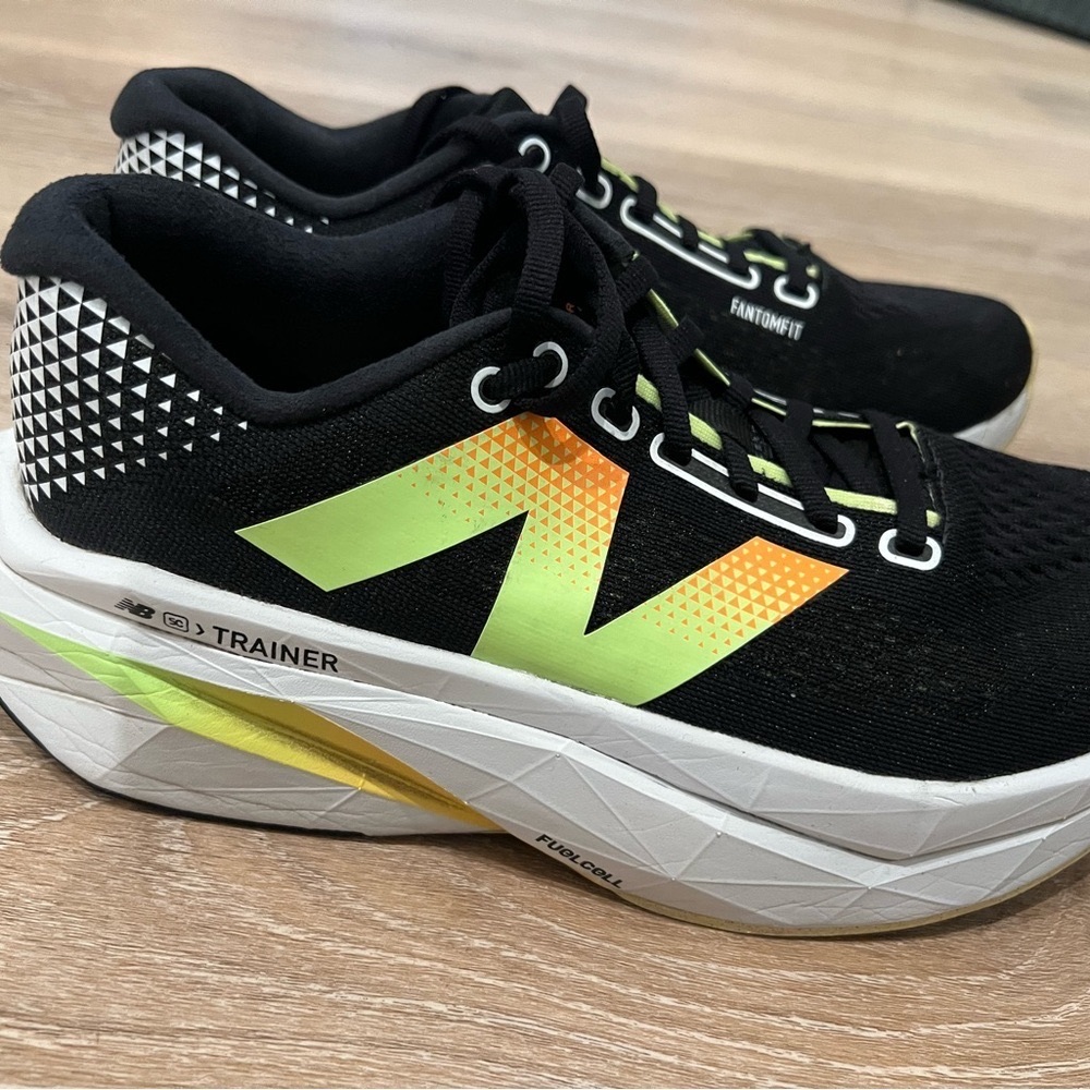 New Balance FuelCell SuperComp Trainer V3